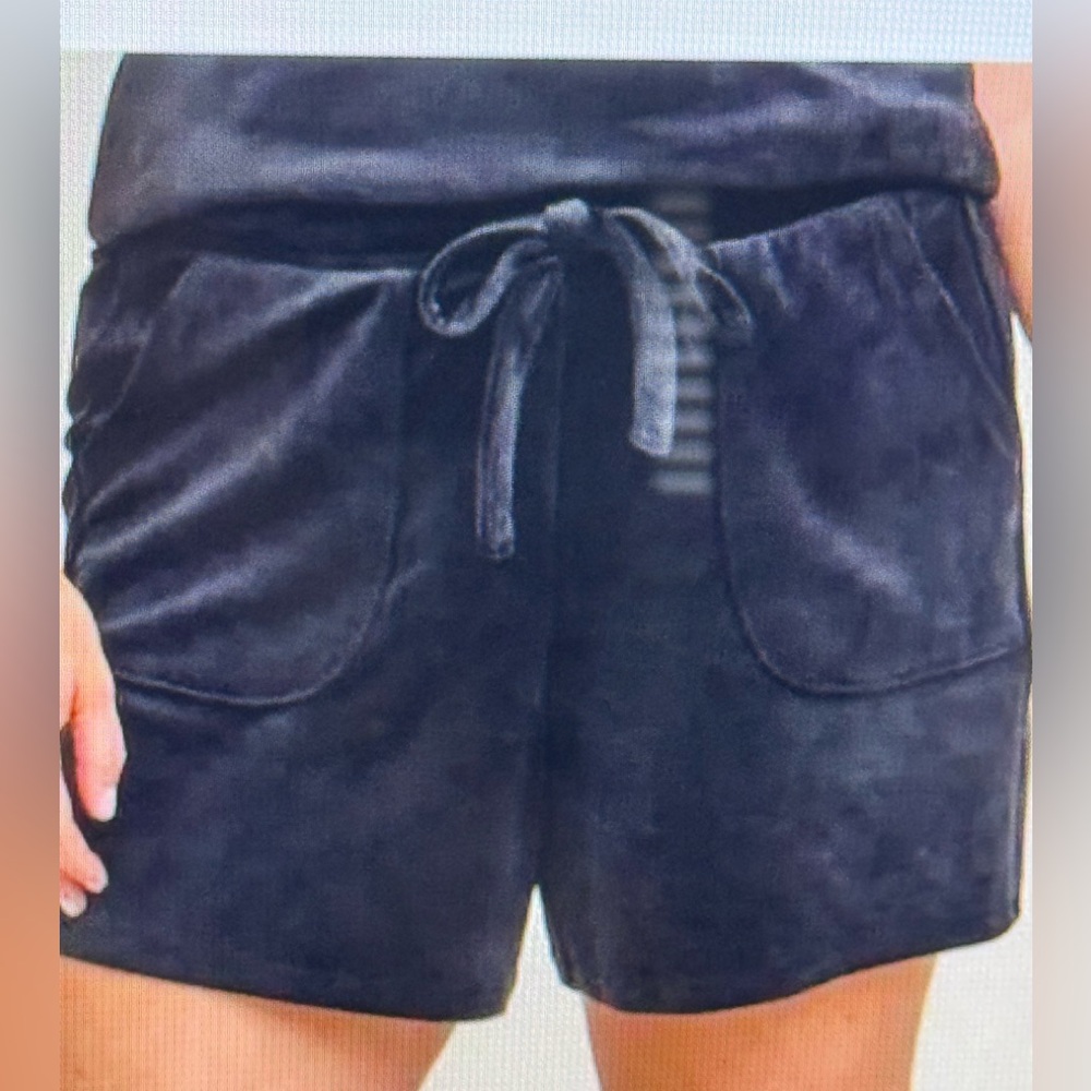 NEW with tag, Torrid Black Velour Drawstring Shorts with pockets.